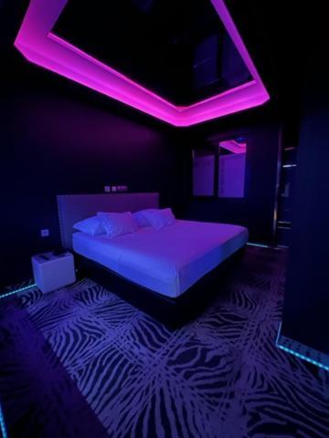 V Hotel Arroyomolinos Dış mekan fotoğraf